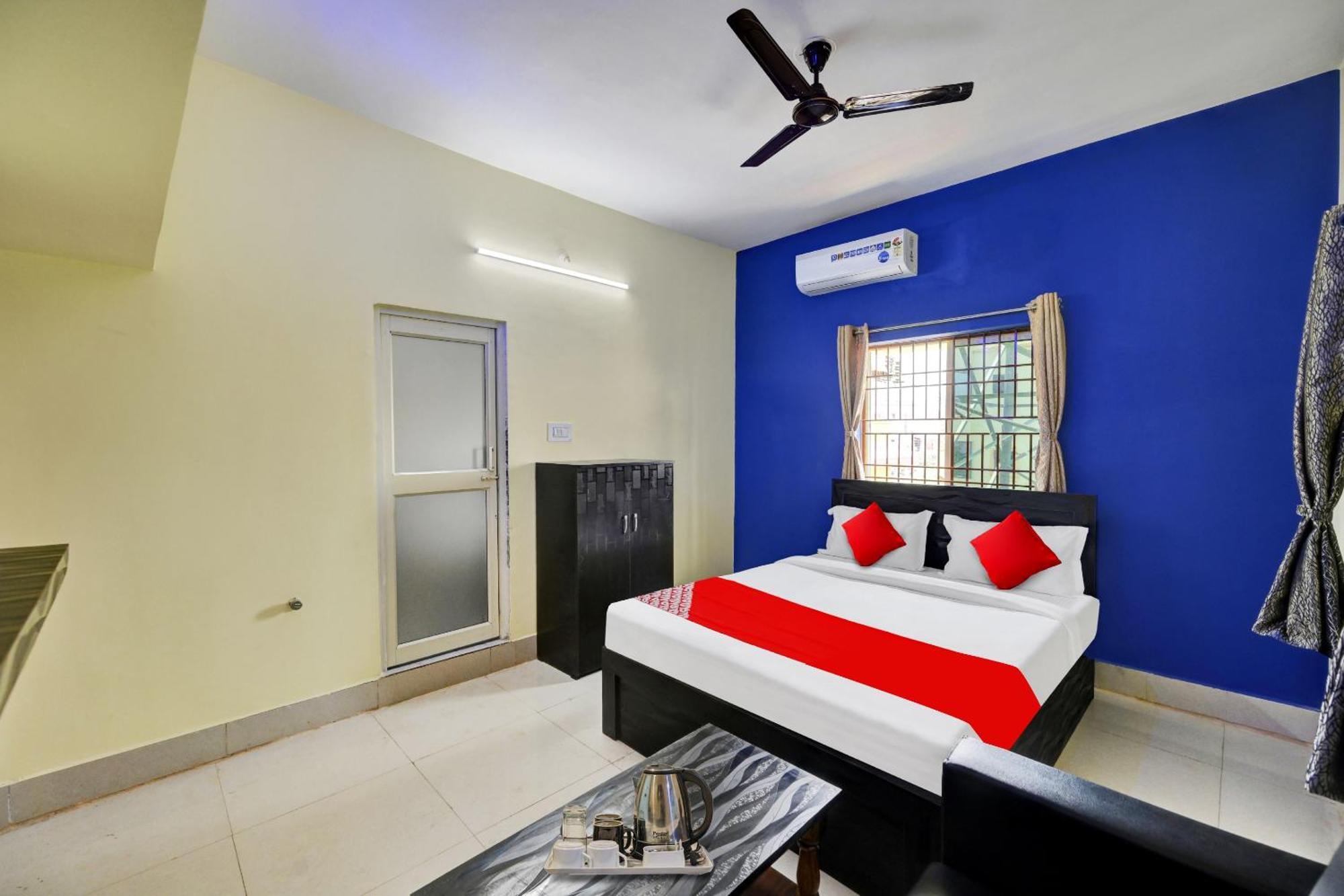 Hotel Oyo Flagship 81058 Royal Regalia Bhubaneswar Exterior foto