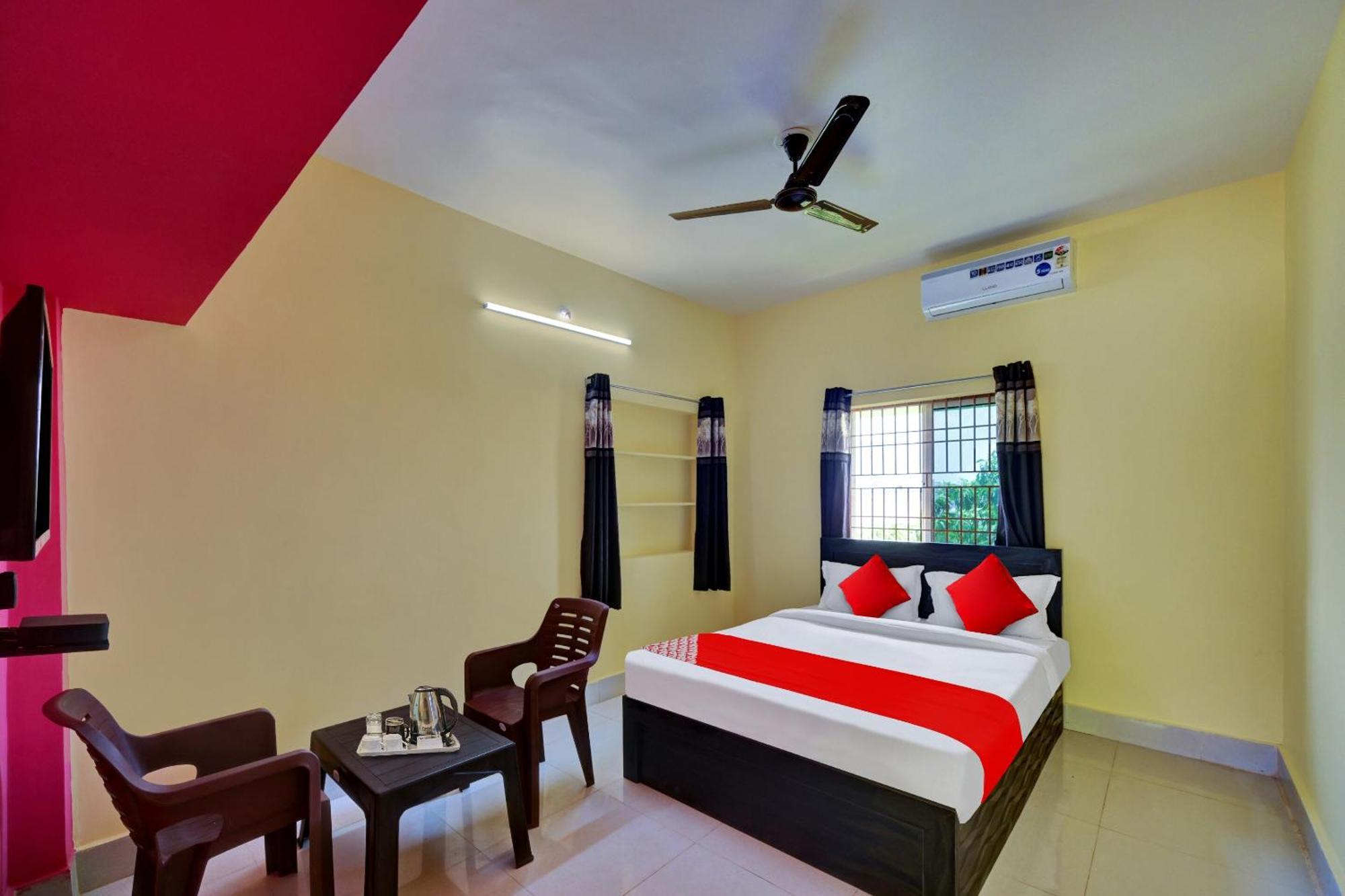 Hotel Oyo Flagship 81058 Royal Regalia Bhubaneswar Exterior foto